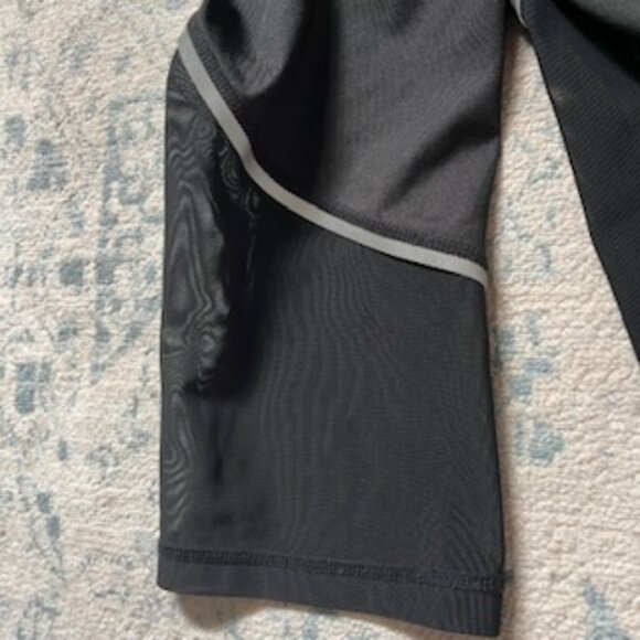 🧡 3/15 Reebok Black Cropped Leggings Women's M - Picture 9 of 9